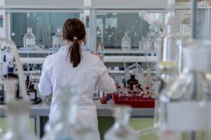Lab Equipment Essentials for Efficient, Safe, and Compliant Laboratories